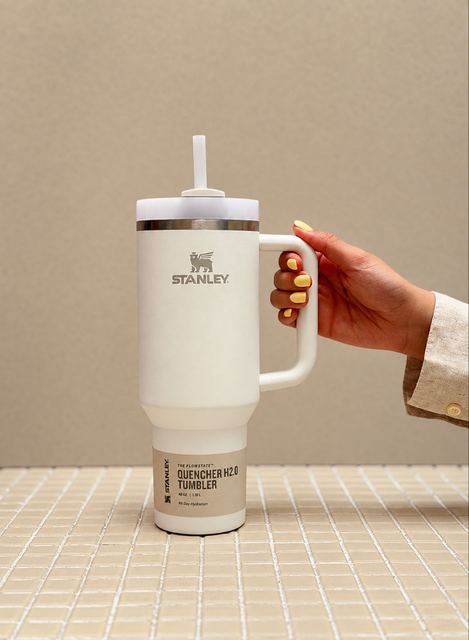IMG_20260918_160735_379 تراول ماگ استنلی مدل Quencher H2.0 Tumbler دسته دار 1.18 لیتر - Image 1